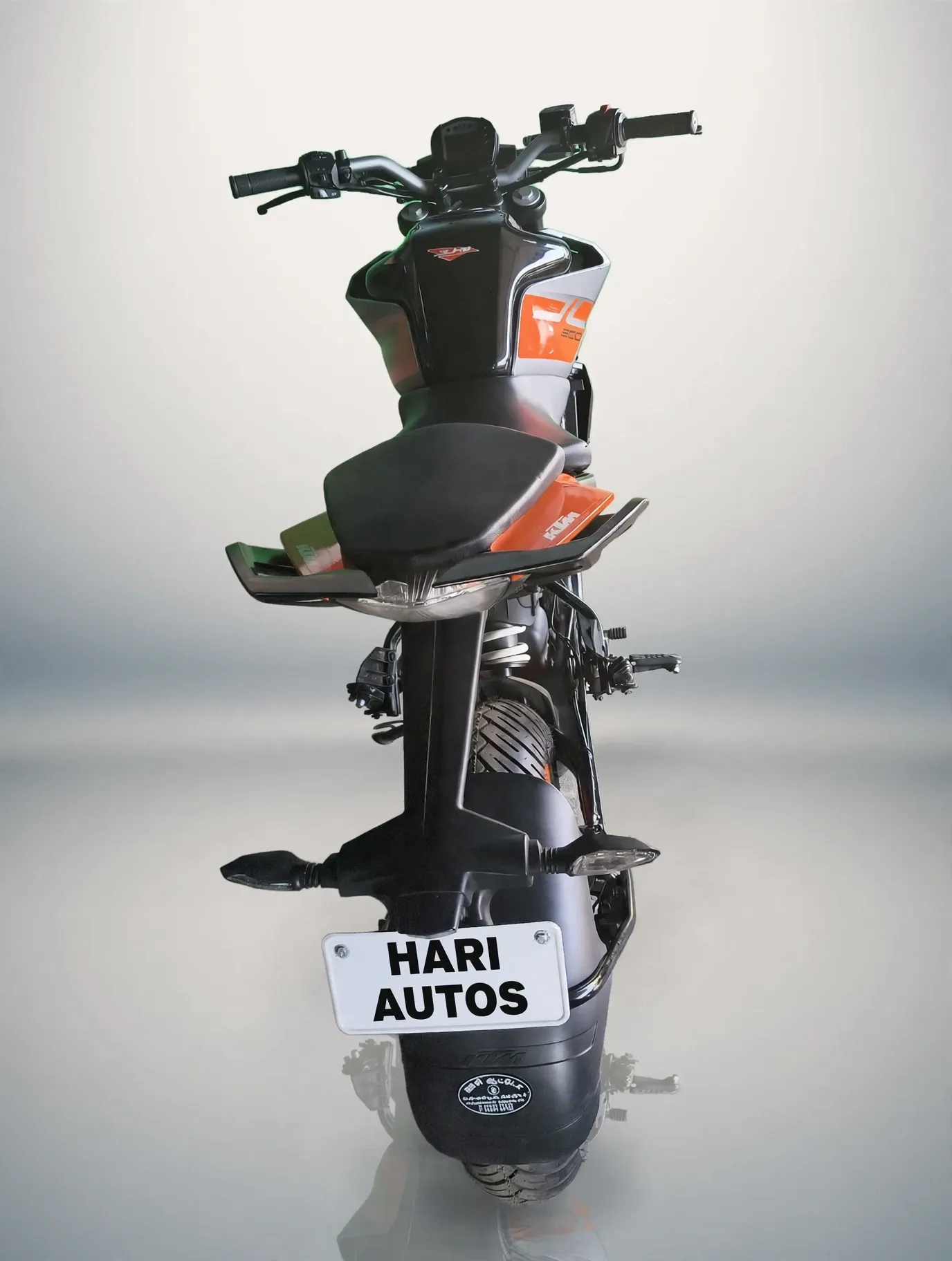 KTM Duke 200 (2024), photo 3 of 4