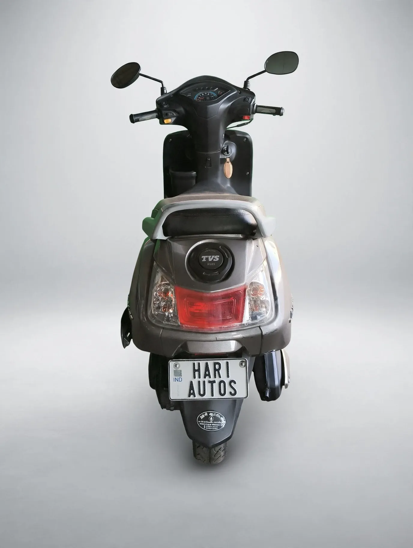 TVS Jupiter, photo 4 of 4