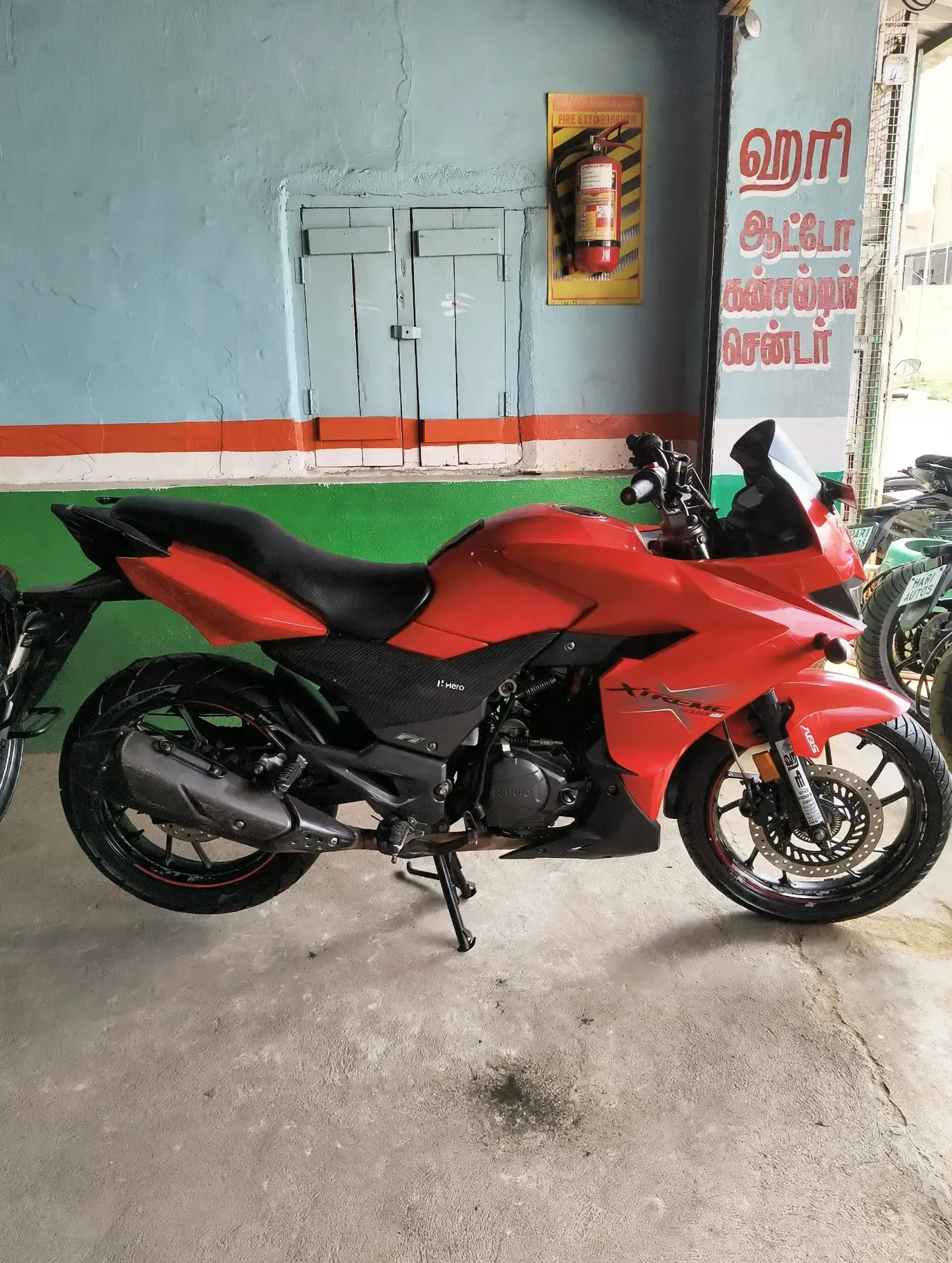 Hero Xtreme 200 S (2022), photo 3 of 3