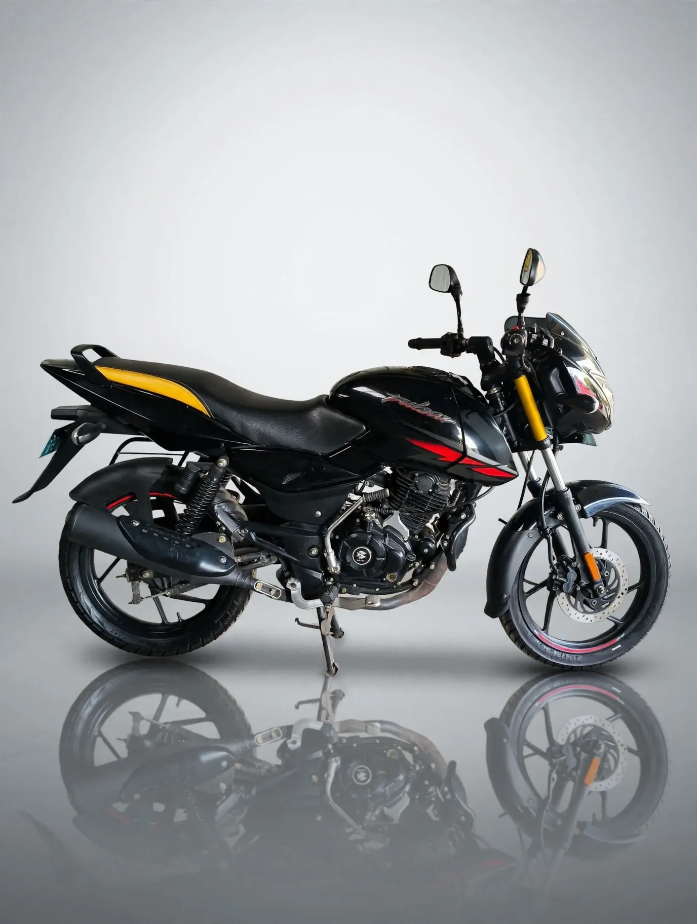 Bajaj Pulsar 125 (2023), photo 2 of 4