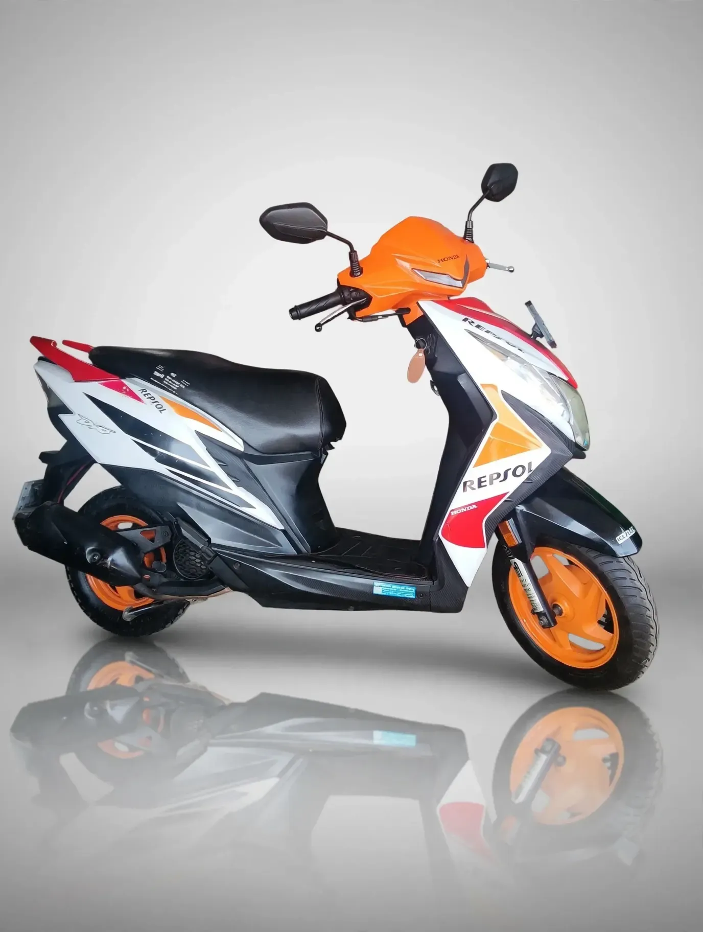 Honda Dio (2021), showroom photo