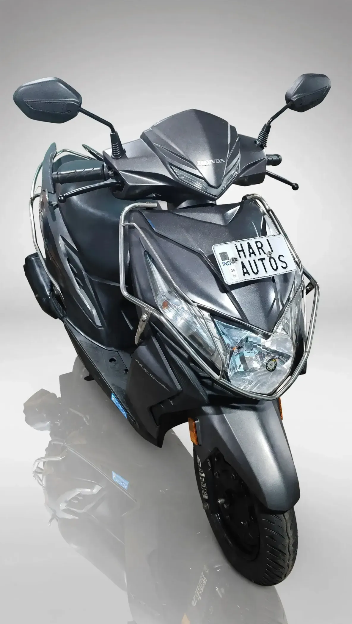 Honda Dio (2020), showroom photo