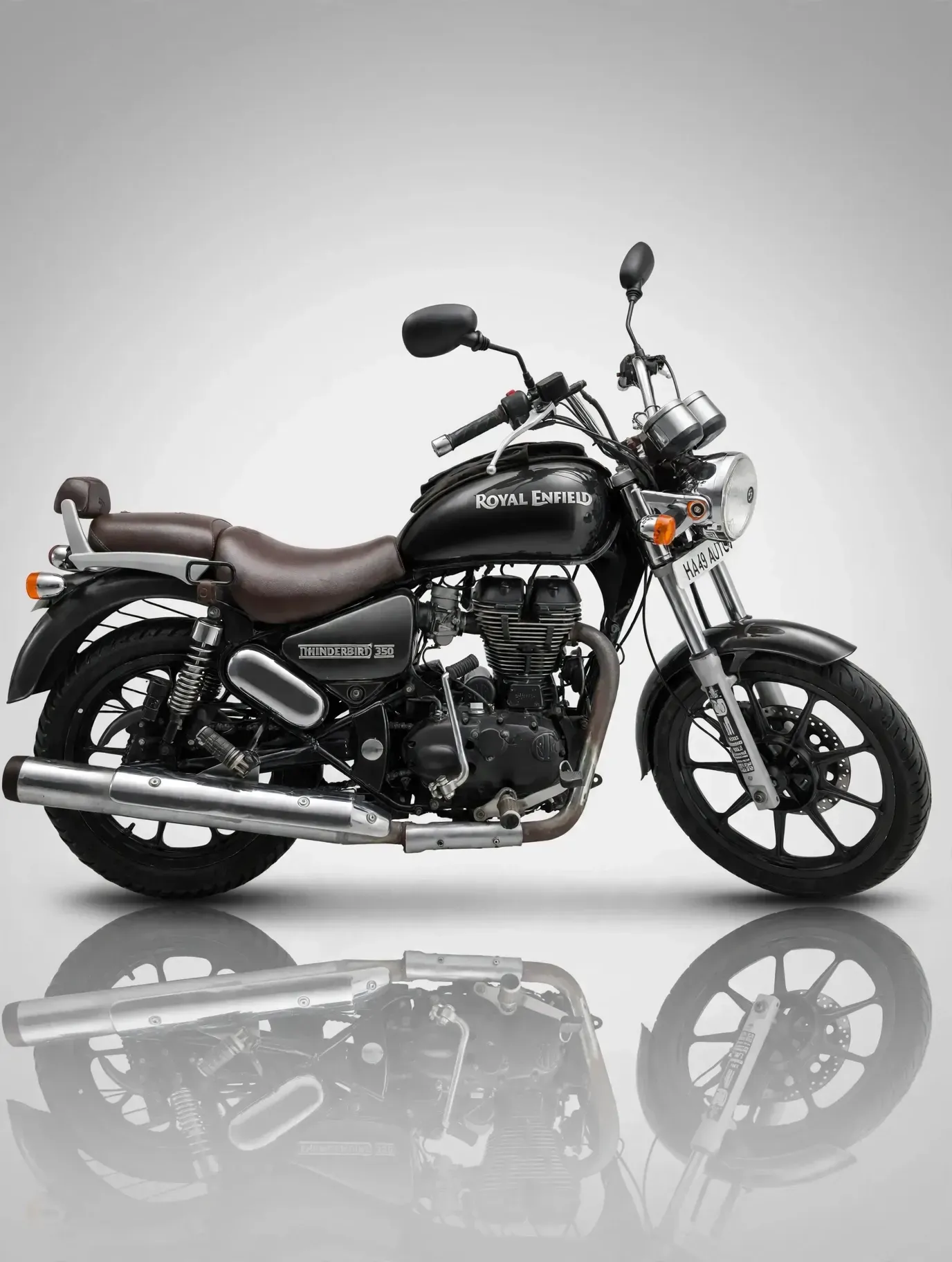 Royal Enfield Thunder Bird (2015), photo 2 of 3