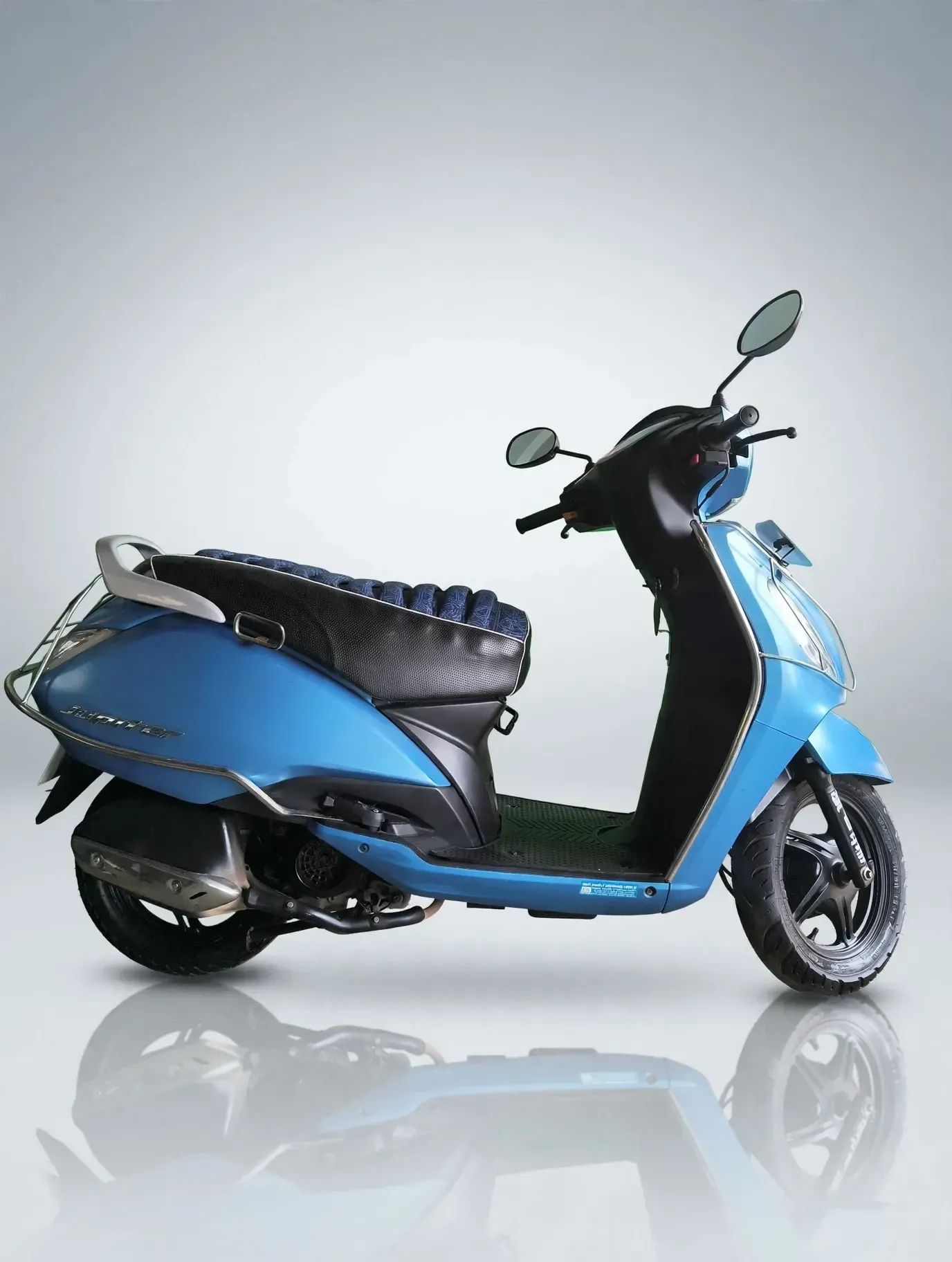 TVS Jupiter, photo 3 of 6