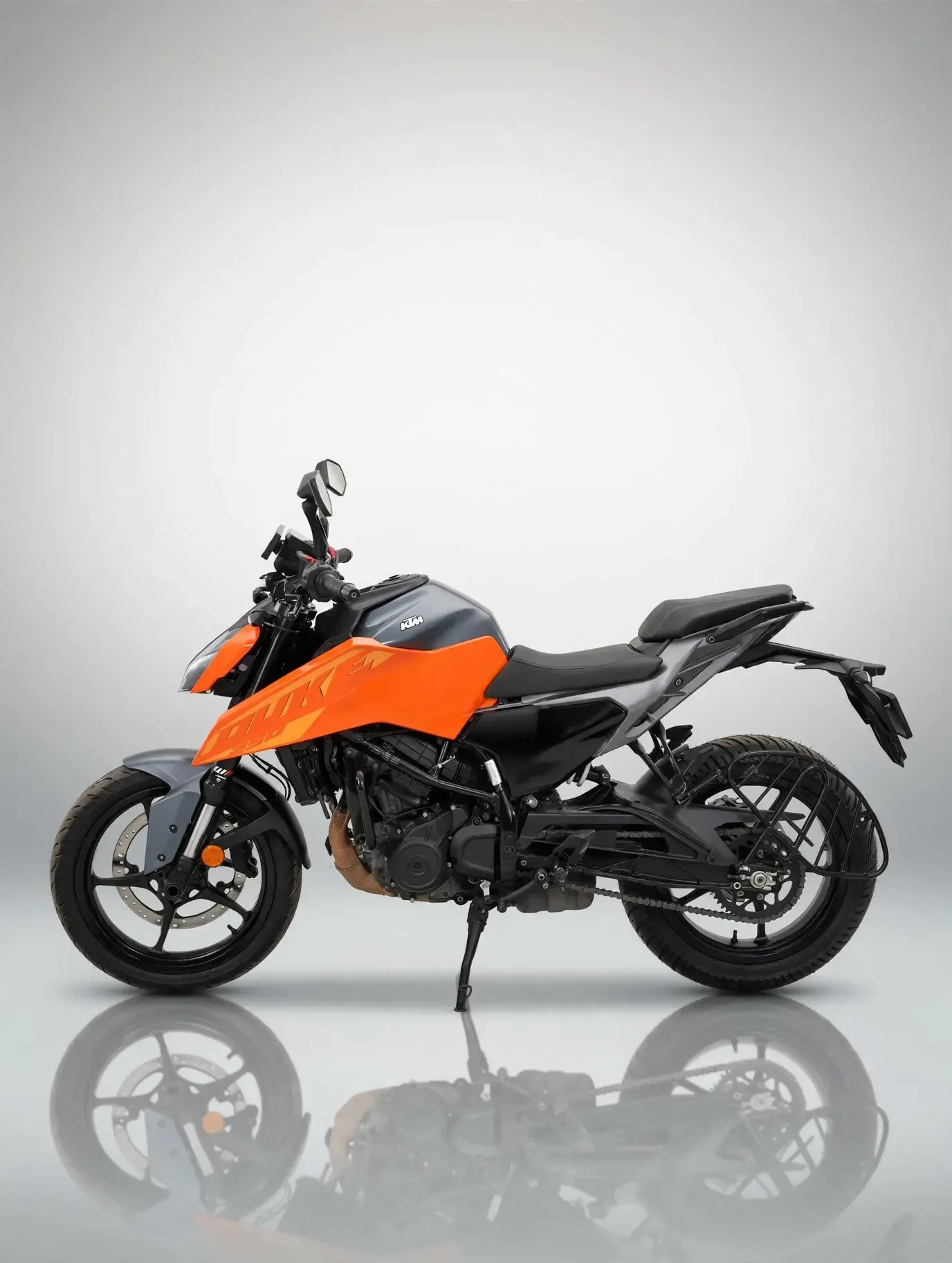 KTM Duke 250 (2024), photo 2 of 4