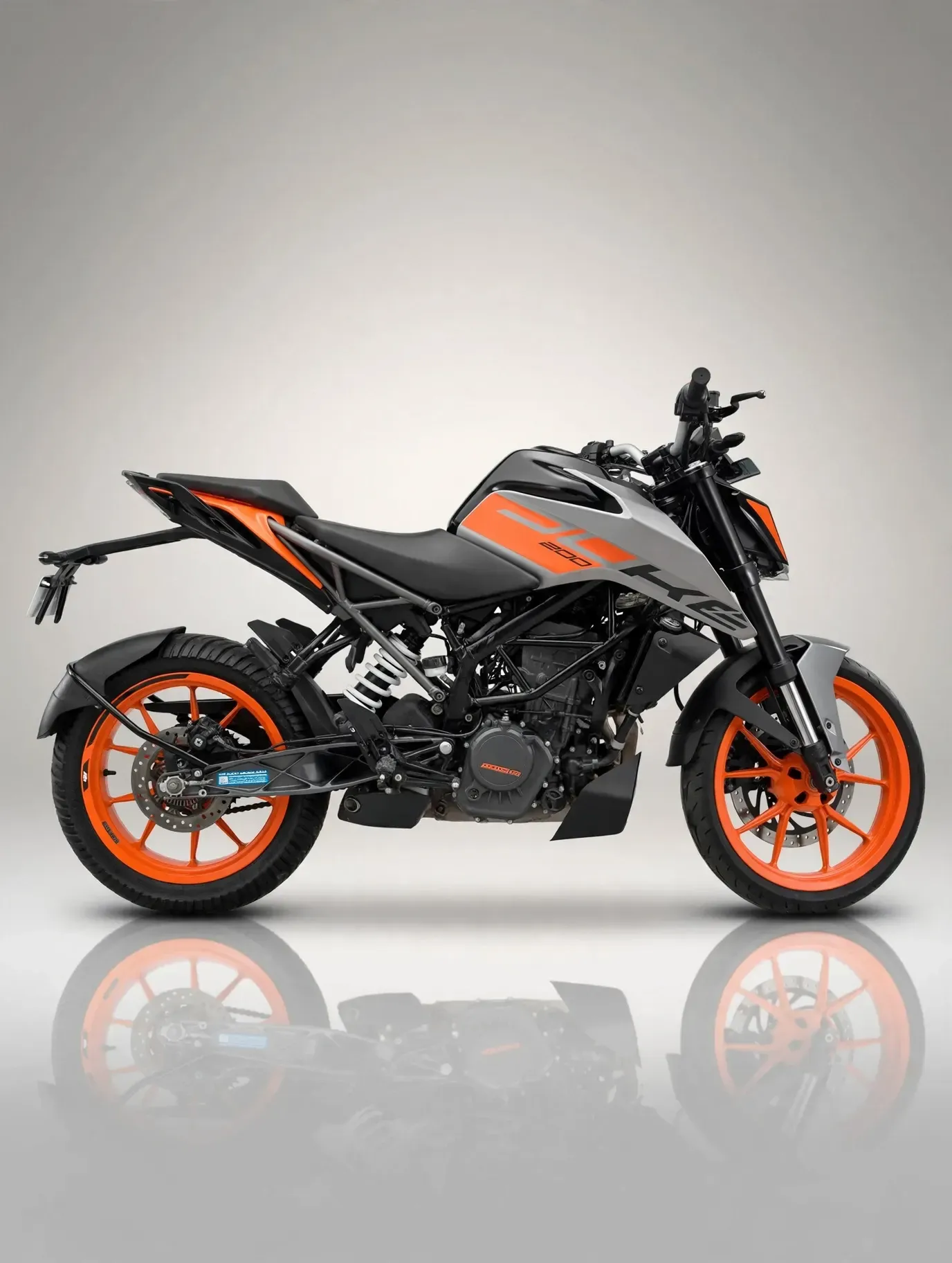 KTM Duke 200 (2024), photo 2 of 4
