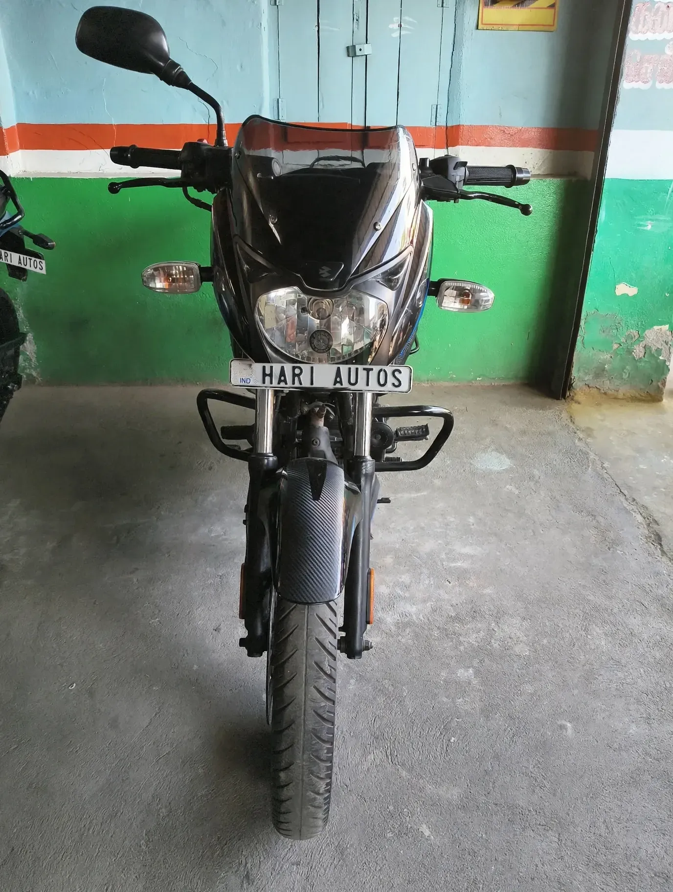 Bajaj Pulsar 150, photo 3 of 4