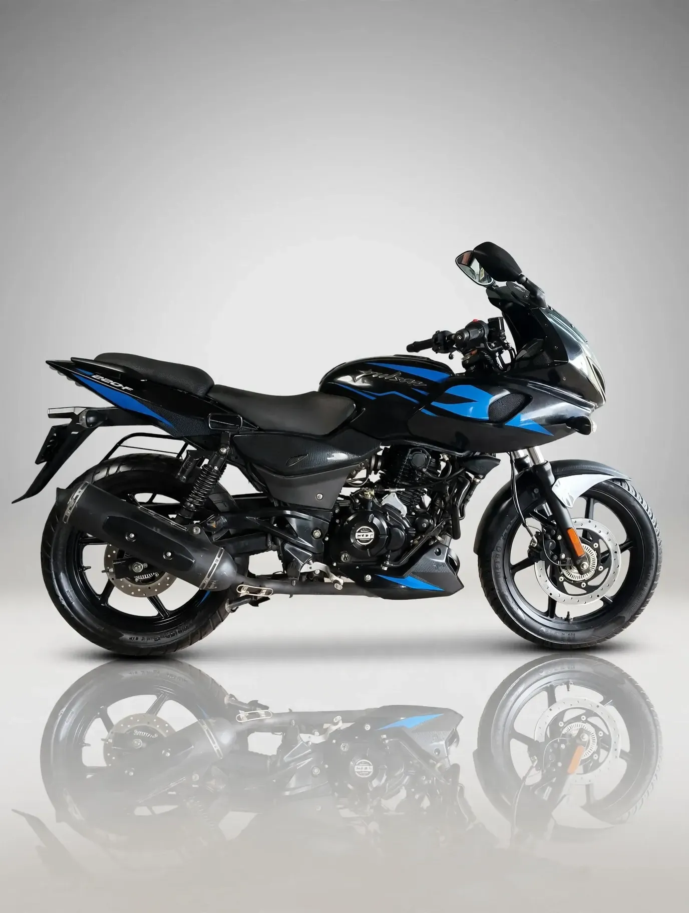 Bajaj Pulsar, photo 2 of 4