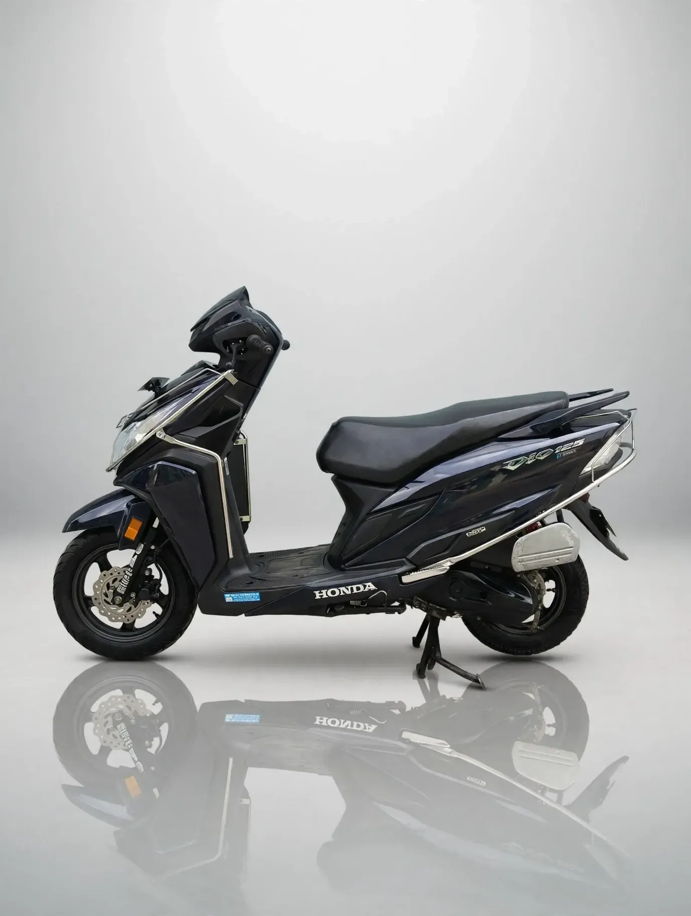Honda Dio 125, photo 2 of 4