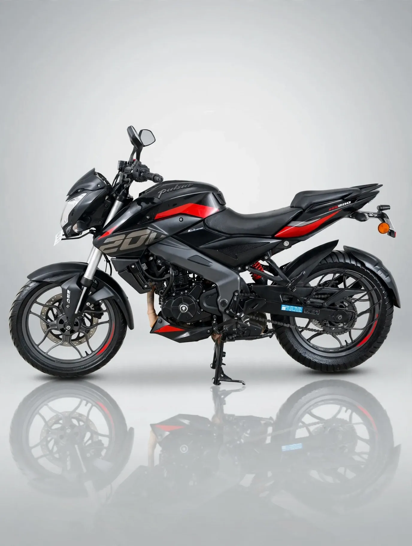 Bajaj Pulsar NS200 (2023), photo 3 of 4