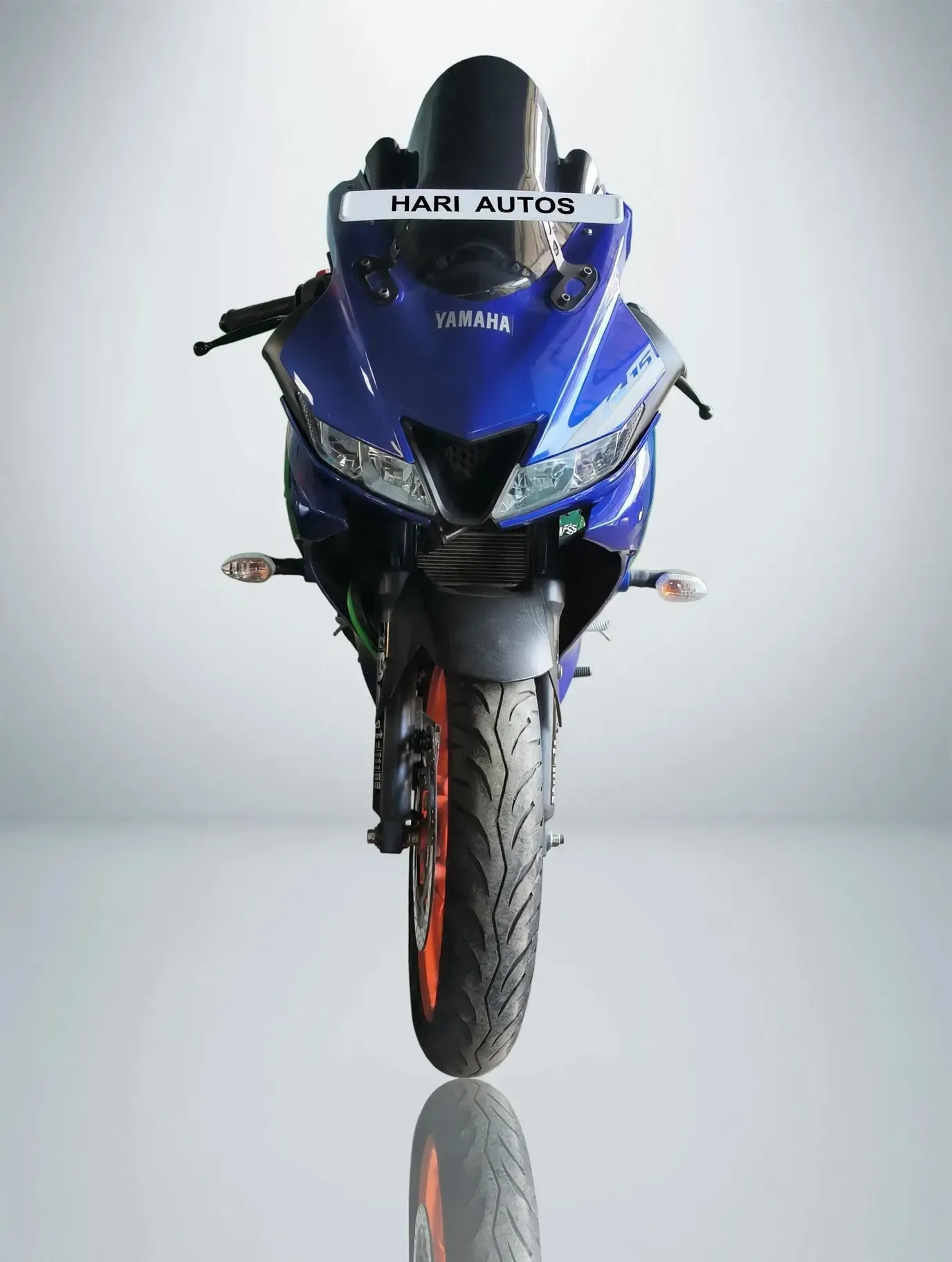 Yamaha R15S, photo 4 of 5