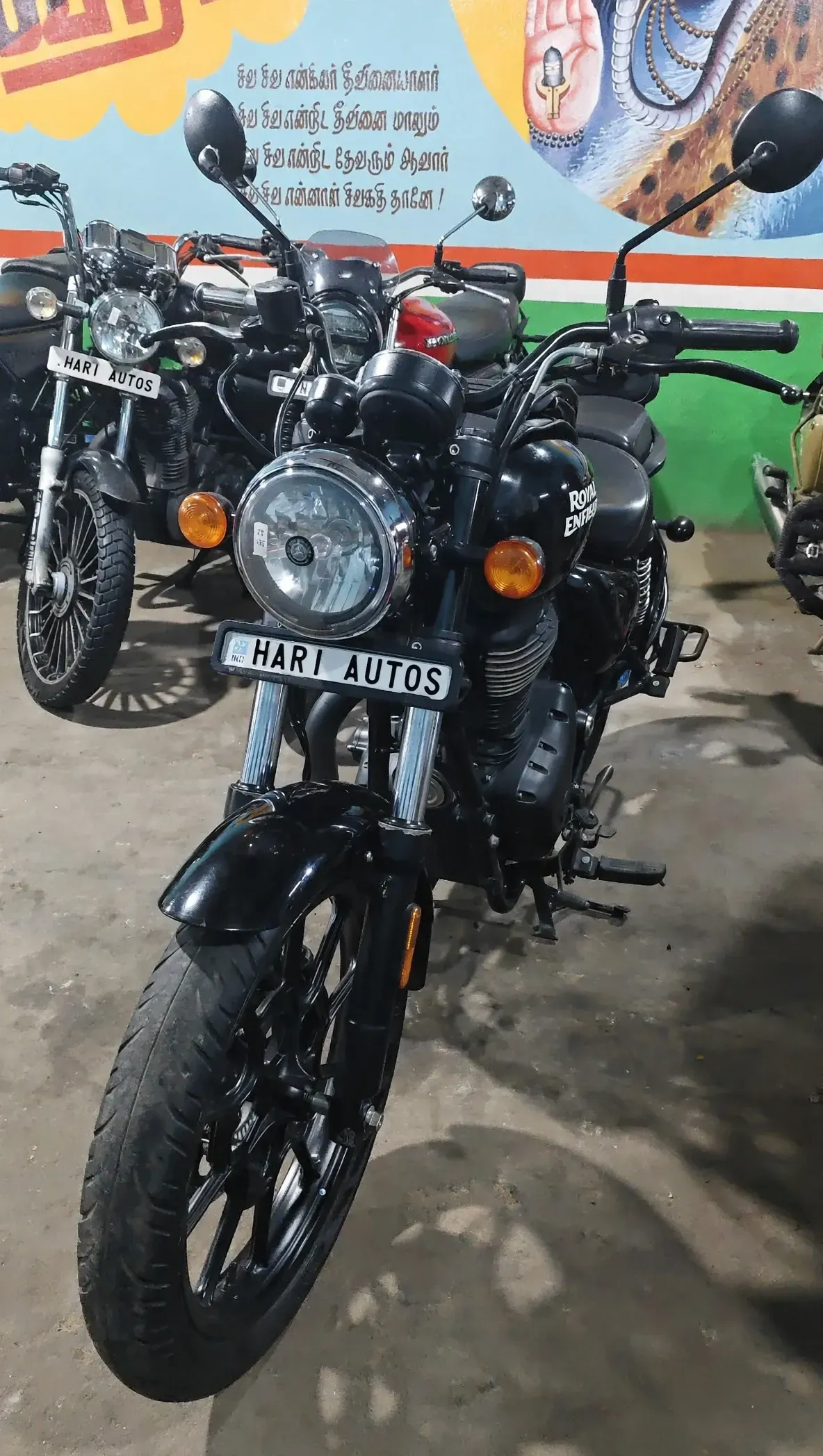 Royal Enfield Meteor 350 (2023), photo 4 of 6