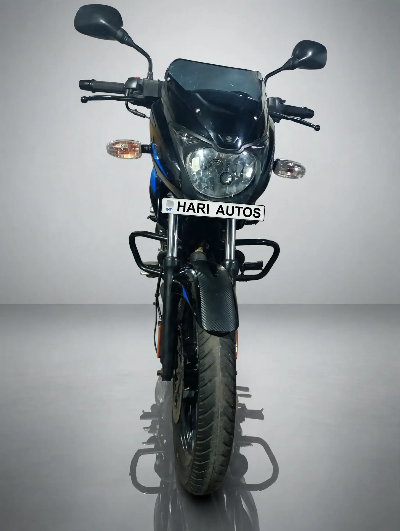Bajaj Pulsar 150 (2023), photo 4 of 9