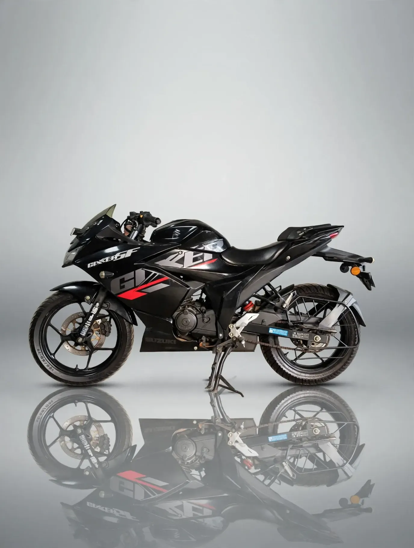 Suzuki Gixxer SF (2021), photo 2 of 4