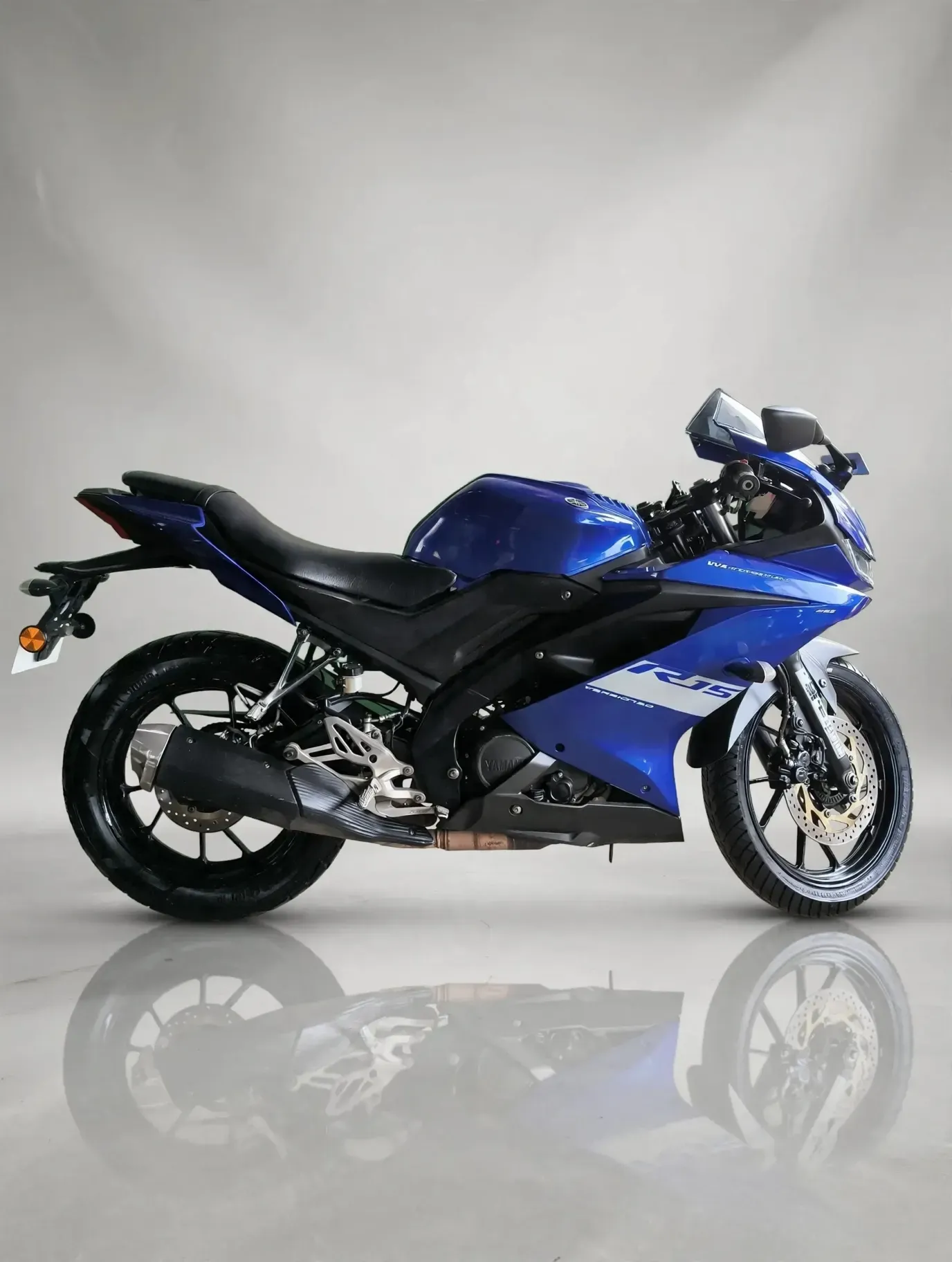 Yamaha R15 S, photo 2 of 4