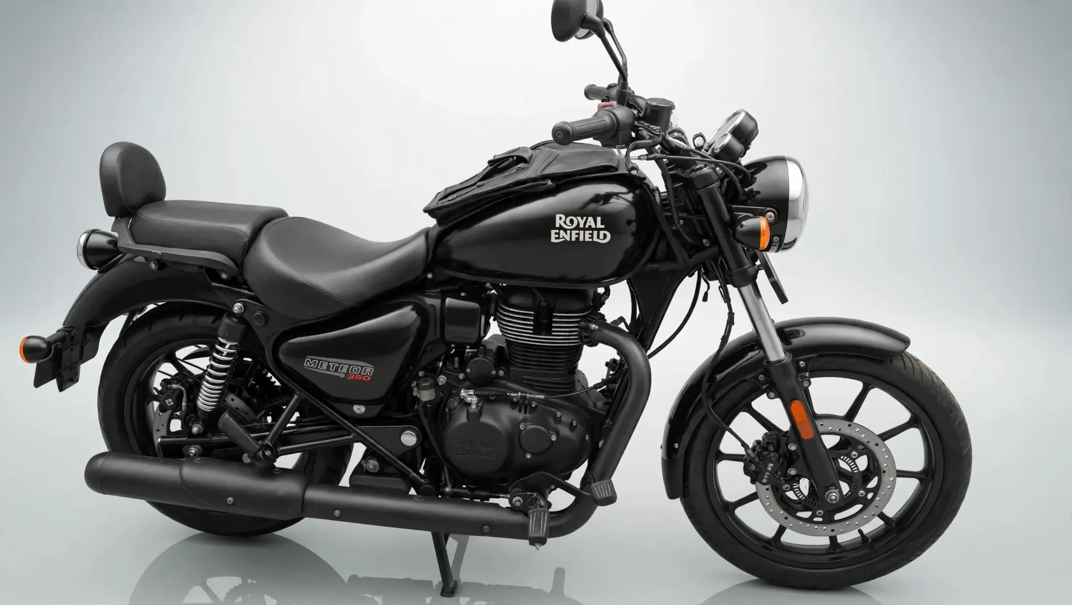 Royal Enfield Meteor 350 (2023), photo 2 of 6