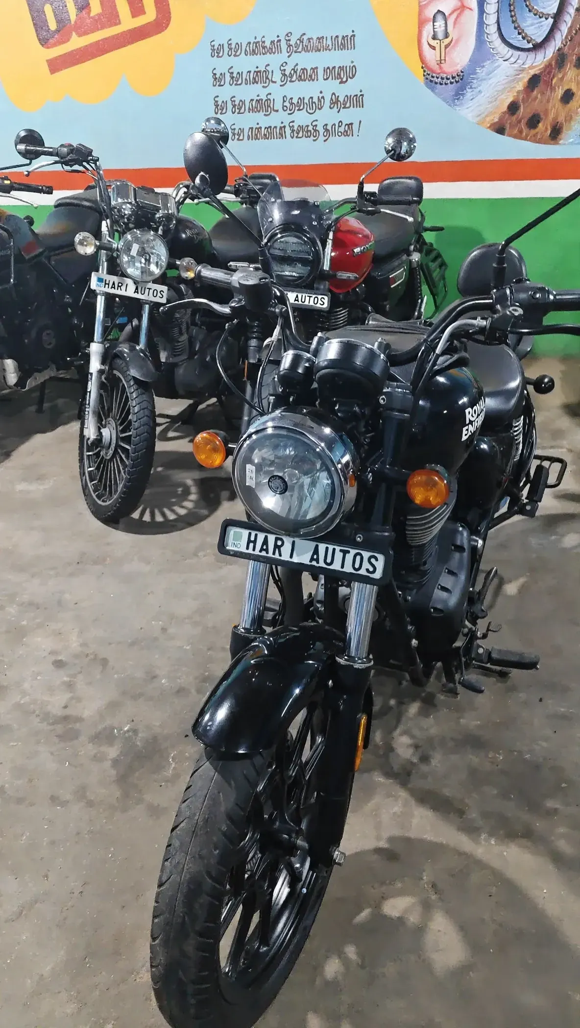 Royal Enfield Meteor 350 (2023), photo 6 of 6