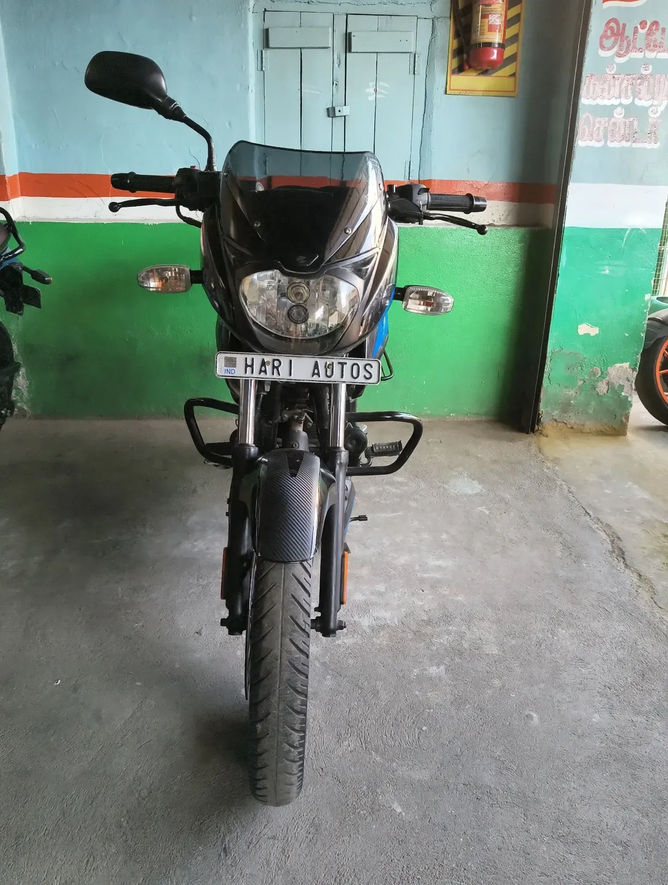 Bajaj Pulsar 150, photo 4 of 4
