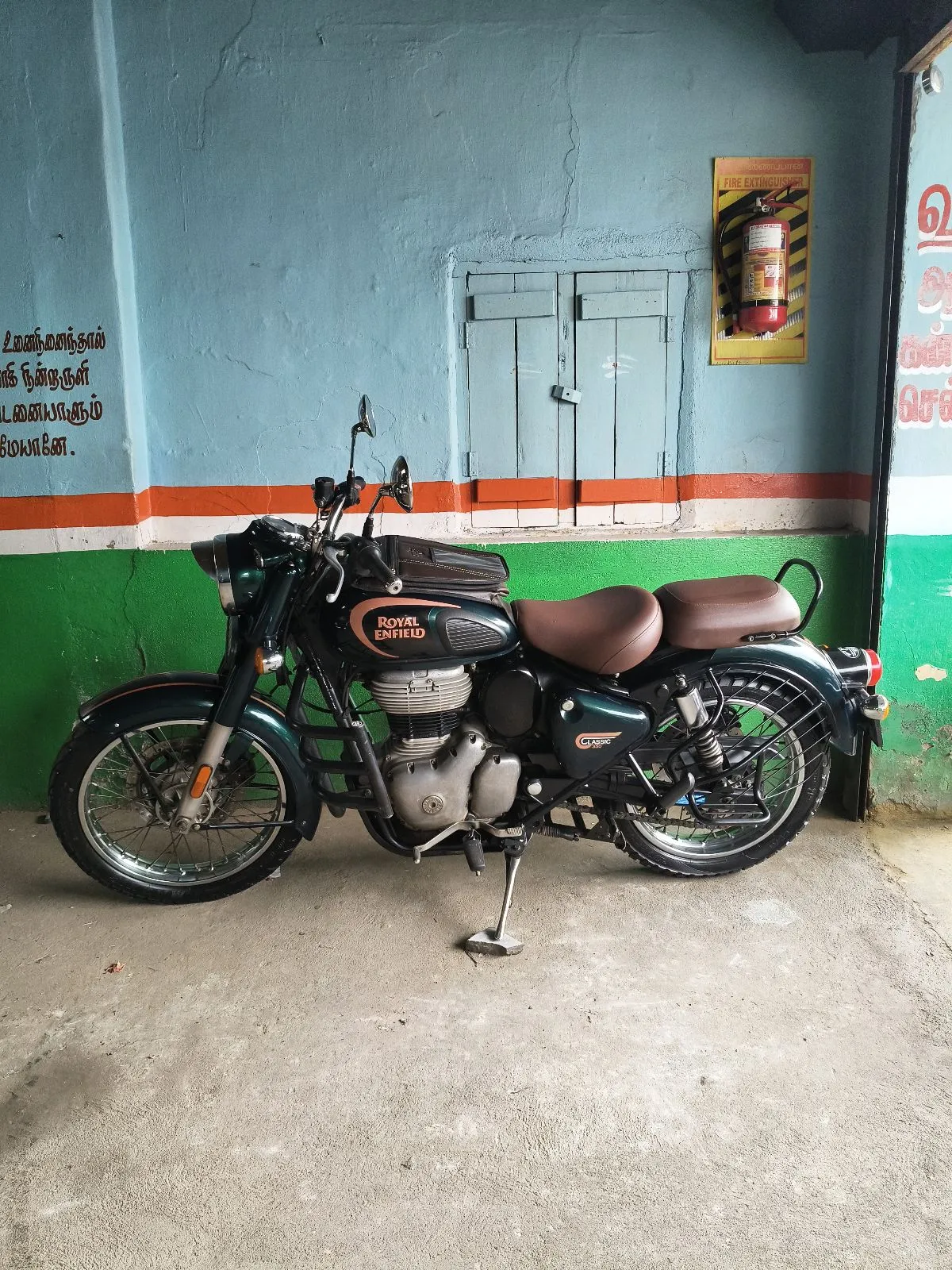 Royal Enfield Classic 350, photo 4 of 4